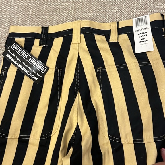 NEW Game Bibs Gold and Black Striped Pants Size 30x30 100% Cotton Side Pockets - Picture 8 of 8